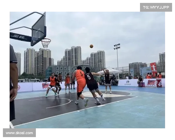 中国女子篮球联赛北京赛区精彩开赛 球迷热情高涨展现竞技风采